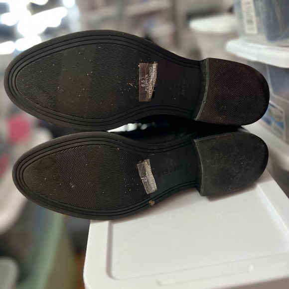 Black Boots - Picture 3 of 5